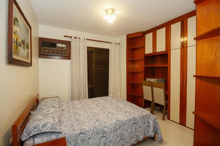 Apartamento à venda com 120m², 3 quartos e 2 vagasSuíte 2