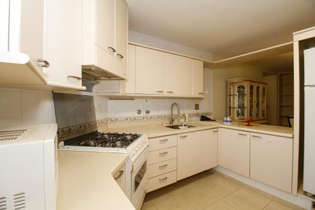 Apartamento à venda com 120m², 3 quartos e 2 vagasCozinha