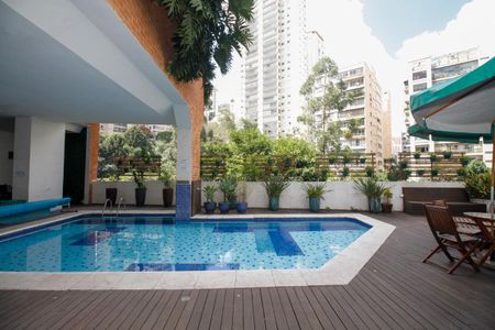 Apartamento à venda com 120m², 3 quartos e 2 vagasÁrea Comum - Piscina