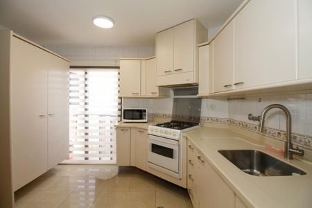 Apartamento à venda com 120m², 3 quartos e 2 vagasCozinha