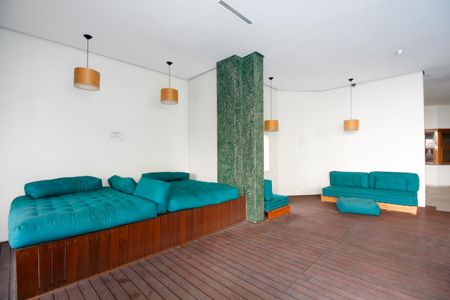 Apartamento à venda com 120m², 3 quartos e 2 vagasÁrea Comum - Piscina