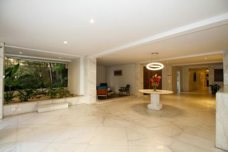 Apartamento à venda com 120m², 3 quartos e 2 vagasHall Social