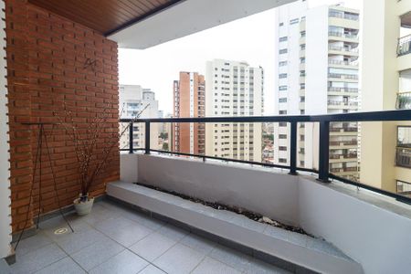 Sala - Varanda de apartamento para alugar com 4 quartos, 105m² em Parque Colonial, São Paulo