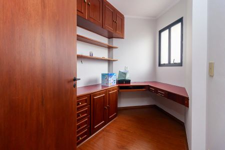 Apartamento para alugar com 105m², 4 quartos e 2 vagasQuarto 3