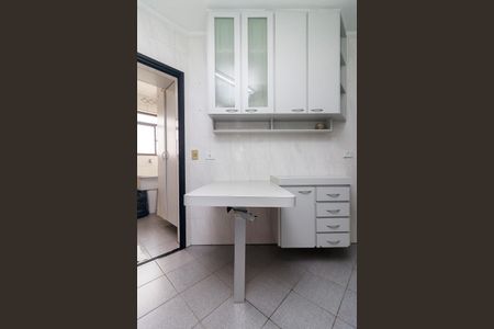 Apartamento para alugar com 105m², 4 quartos e 2 vagasCozinha