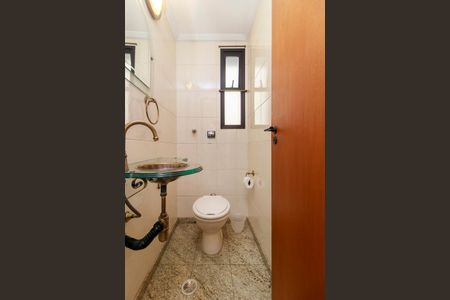 Apartamento para alugar com 105m², 4 quartos e 2 vagasLavabo