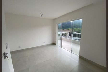 Casa de condomínio para alugar com 220m², 4 quartos e 2 vagas