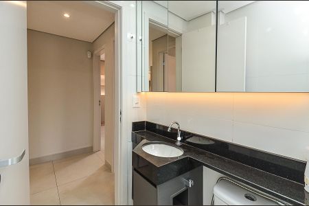 Apartamento para alugar com 190m², 3 quartos e 2 vagasBanheiro Social