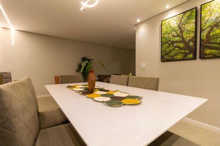 Apartamento à venda com 79m², 2 quartos e 2 vagas Apartamento à venda com 79m², 2 quartos e 2 vagasSala