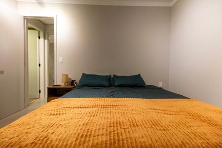 Apartamento à venda com 79m², 2 quartos e 2 vagas Apartamento à venda com 79m², 2 quartos e 2 vagasQuarto 1
