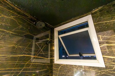Apartamento à venda com 79m², 2 quartos e 2 vagas Apartamento à venda com 79m², 2 quartos e 2 vagasBanheiro 2