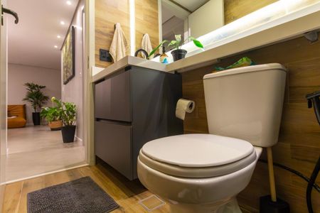 Apartamento à venda com 79m², 2 quartos e 2 vagas Apartamento à venda com 79m², 2 quartos e 2 vagasBanheiro 2