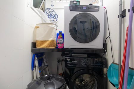 Apartamento à venda com 79m², 2 quartos e 2 vagas Apartamento à venda com 79m², 2 quartos e 2 vagasÁrea de Serviço