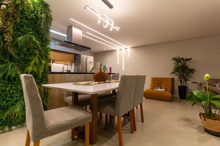 Apartamento à venda com 79m², 2 quartos e 2 vagas Apartamento à venda com 79m², 2 quartos e 2 vagasSala