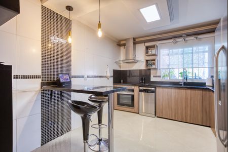 Casa à venda com 280m², 3 quartos e 2 vagas04cozinha001.jpg