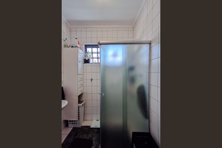 Casa à venda com 68m², 3 quartos e 2 vagasBanheiro