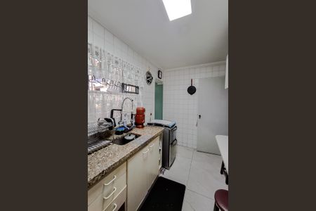 Casa à venda com 68m², 3 quartos e 2 vagasCozinha