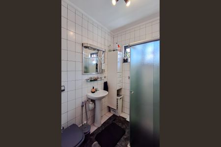 Casa à venda com 68m², 3 quartos e 2 vagasBanheiro