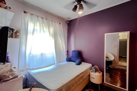 Casa à venda com 68m², 3 quartos e 2 vagasQuarto 2