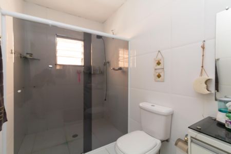 Casa para alugar com 63m², 2 quartos e sem vaga Casa para alugar com 63m², 2 quartos e sem vagaBanheiro da Suíte