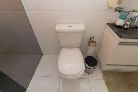 Casa para alugar com 63m², 2 quartos e sem vaga Casa para alugar com 63m², 2 quartos e sem vagaBanheiro da Suíte