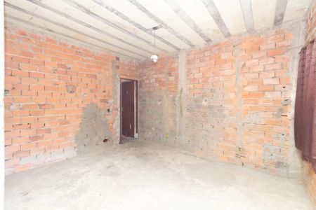 Casa para alugar com 63m², 2 quartos e sem vaga Casa para alugar com 63m², 2 quartos e sem vagaVaranda
