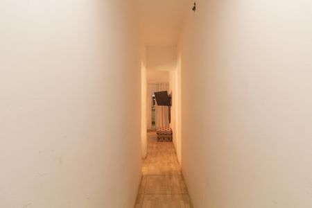 Casa para alugar com 63m², 2 quartos e sem vaga Casa para alugar com 63m², 2 quartos e sem vagaCorredor