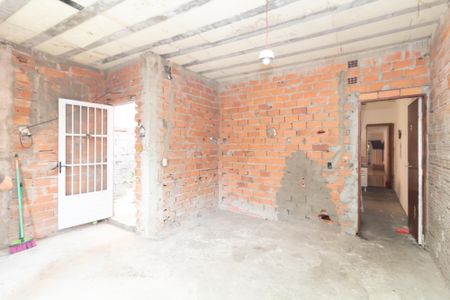 Casa para alugar com 63m², 2 quartos e sem vaga Casa para alugar com 63m², 2 quartos e sem vagaVaranda