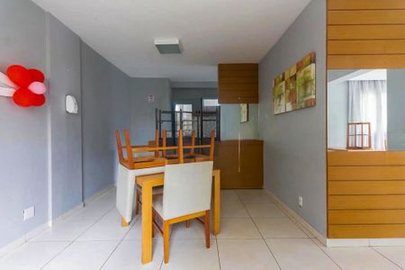 Apartamento para alugar com 52m², 2 quartos e 1 vagaÁrea comum - Salão de festas