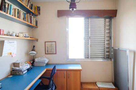 Apartamento à venda com 93m², 3 quartos e 1 vagaQuarto 2