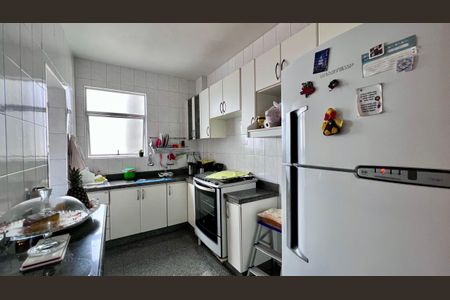 Apartamento à venda com 98m², 3 quartos e 2 vagasCozinha