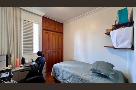 Apartamento à venda com 98m², 3 quartos e 2 vagasquarto 