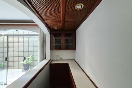 Casa à venda com 264m², 3 quartos e 2 vagasSala