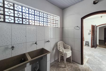 Casa à venda com 264m², 3 quartos e 2 vagasÁrea de Serviço