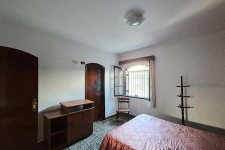 Casa à venda com 264m², 3 quartos e 2 vagasSuíte