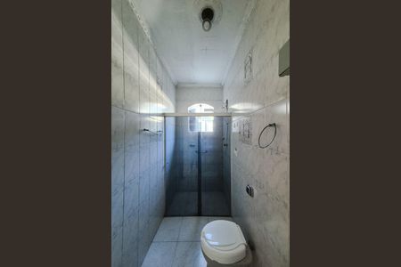 Casa à venda com 264m², 3 quartos e 2 vagasBanheiro Social