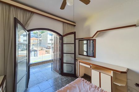 Casa à venda com 264m², 3 quartos e 2 vagasQuarto 2