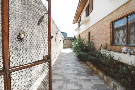 Casa à venda com 315m², 3 quartos e 5 vagasCorredor