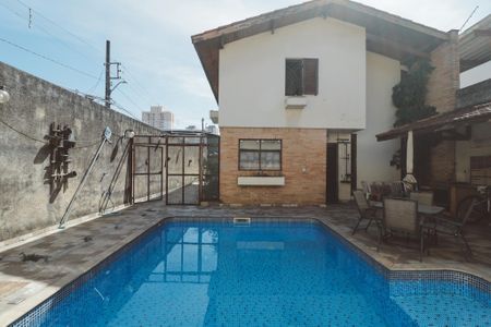 Casa à venda com 315m², 3 quartos e 5 vagasChurrasqueira/Piscina