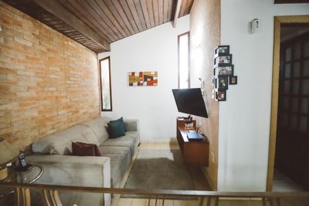 Casa à venda com 315m², 3 quartos e 5 vagasHall