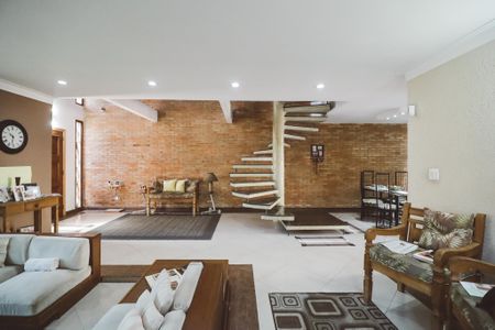 Casa à venda com 315m², 3 quartos e 5 vagasSala
