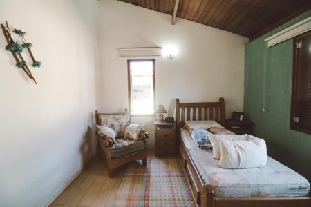 Casa à venda com 315m², 3 quartos e 5 vagasQuarto 2