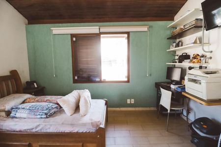 Casa à venda com 315m², 3 quartos e 5 vagasQuarto 2