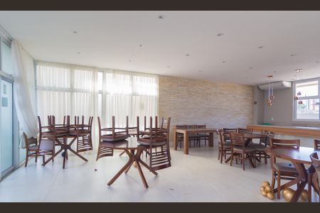 Apartamento à venda com 98m², 2 quartos e 2 vagasSalão de Festas