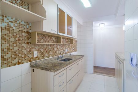 Apartamento à venda com 98m², 2 quartos e 2 vagasCozinha