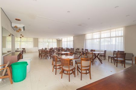 Apartamento à venda com 98m², 2 quartos e 2 vagasSalão de Festas