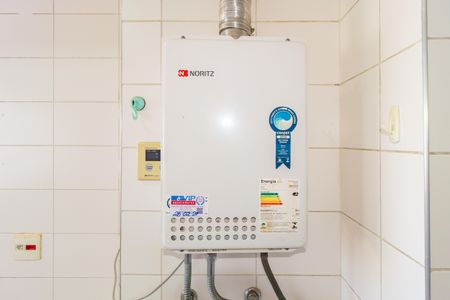 Apartamento à venda com 98m², 2 quartos e 2 vagasDetalhe - Área de Serviço