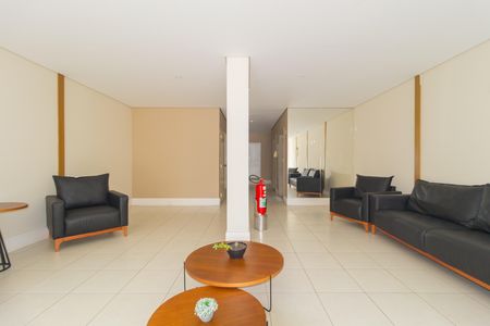 Apartamento à venda com 98m², 2 quartos e 2 vagasHall social