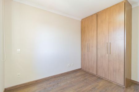 Apartamento à venda com 98m², 2 quartos e 2 vagasQuarto 2 - Suíte