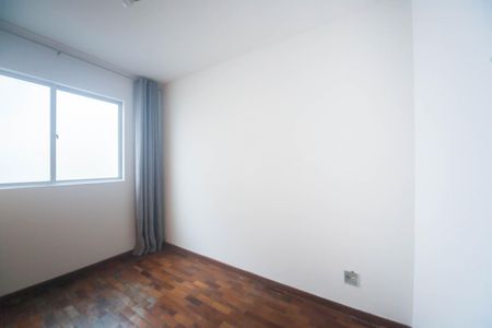 Apartamento para alugar com 62m², 3 quartos e 1 vagaquarto 2